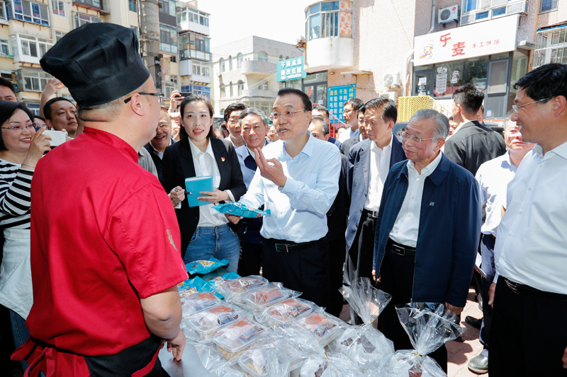 地摊经济.jpg